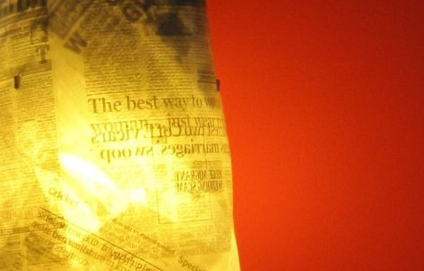 mumble-mumble-lampada di giornale
